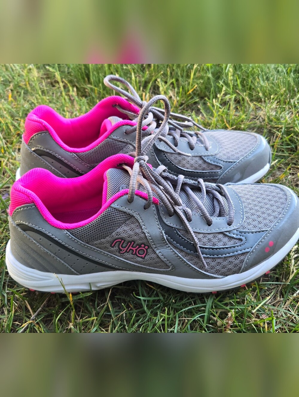 Ryka Women's Gray & Pink Walking Shoes